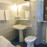 بيت للعطل La Rovere By Interhome Cossano Belbo